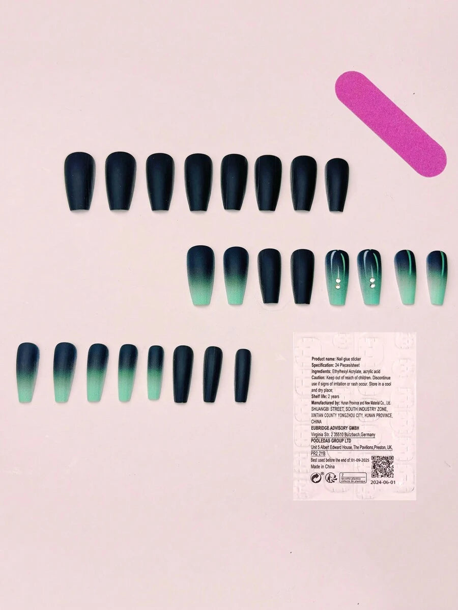 Blue Ombré Press-On Nail Set — 24 Pieces